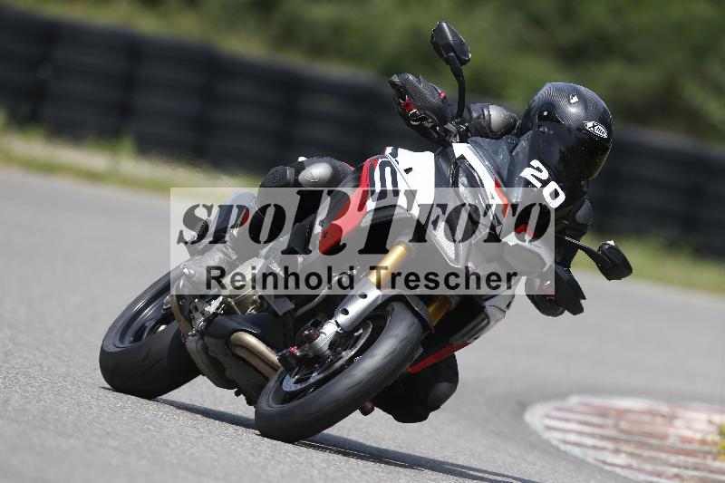 /27 12.06.2025 Ducati Schweiz Trackday Warmup  ADR/gruen-vert/20
